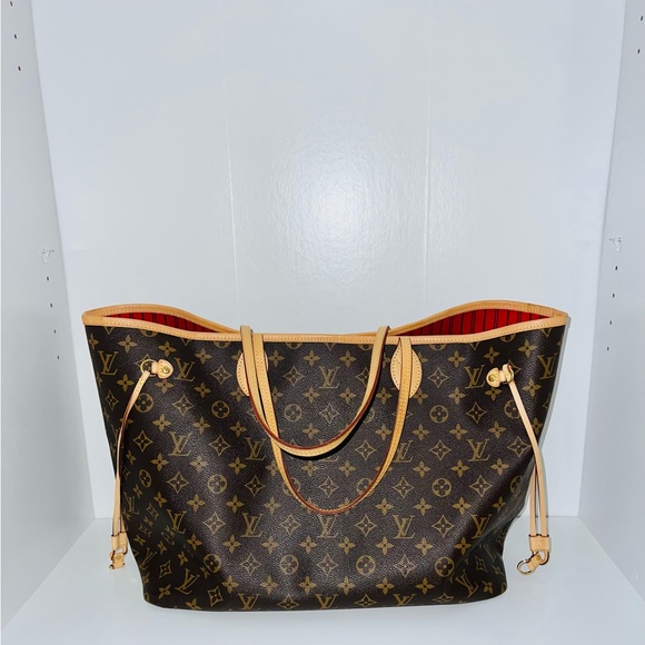 Neverfull GM Monogram Canvas Tote - Picture 2 of 13